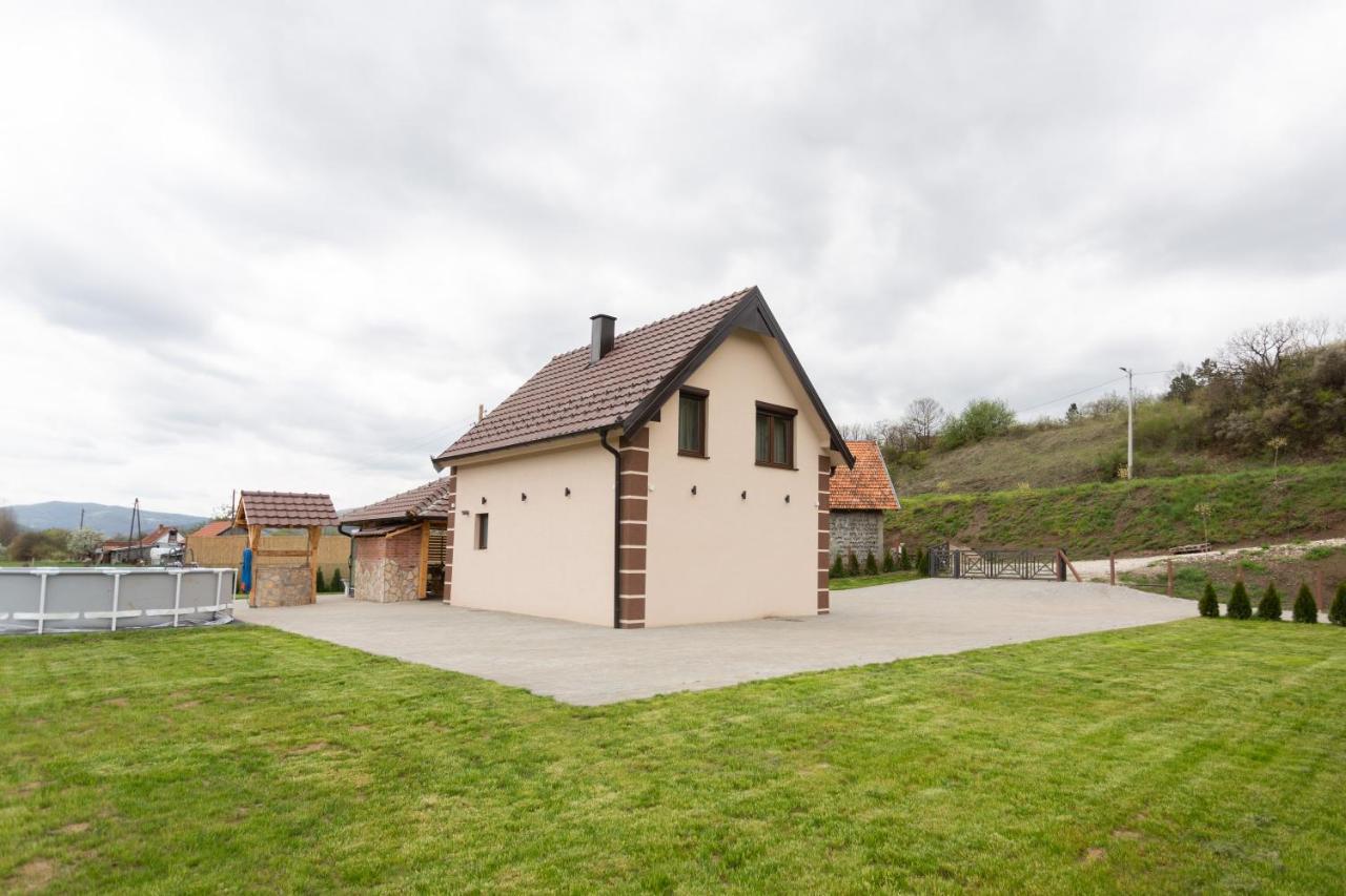 Vila Oaza Mira Draganici Raška Buitenkant foto